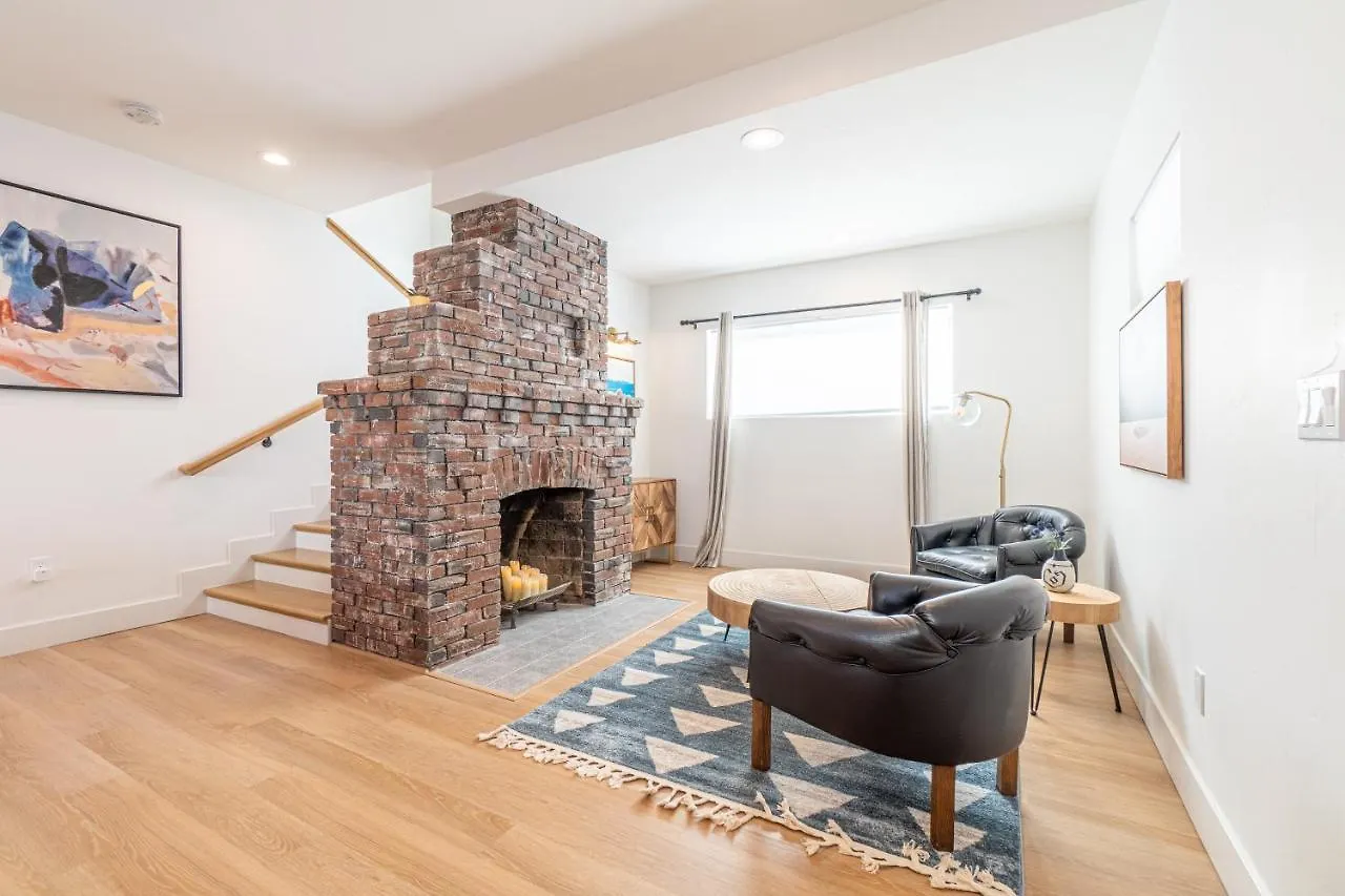 Apartment Luxury 4-Bed Home In Riverside Heights! Reno United States